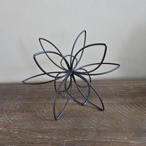 Hobby Lobby Black Metal Flower Sculpture